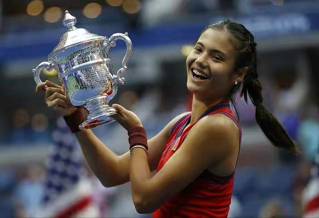 兩個實力並 兩個實力並