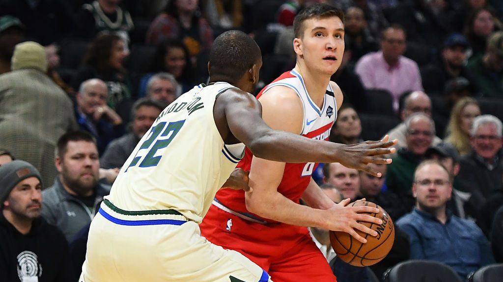 背后是冲击 背后是冲击