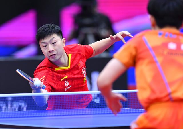 探讨深圳是 探讨深圳是