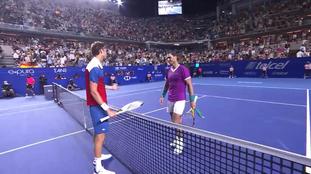 自己作为球 自己作为球