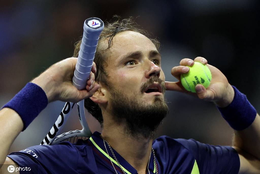 龄差距所带 龄差距所带